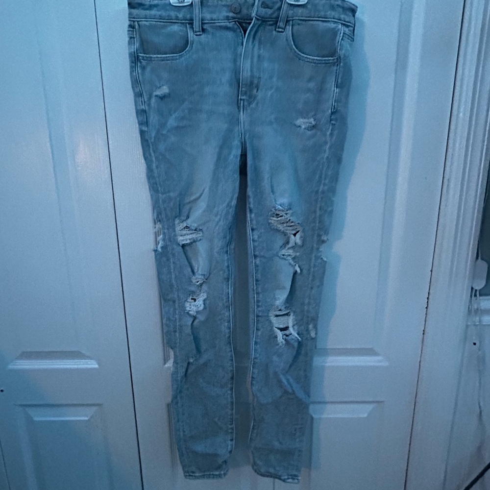 American Eagle Outfitters Light Blue Distressed Straight Leg Jeans